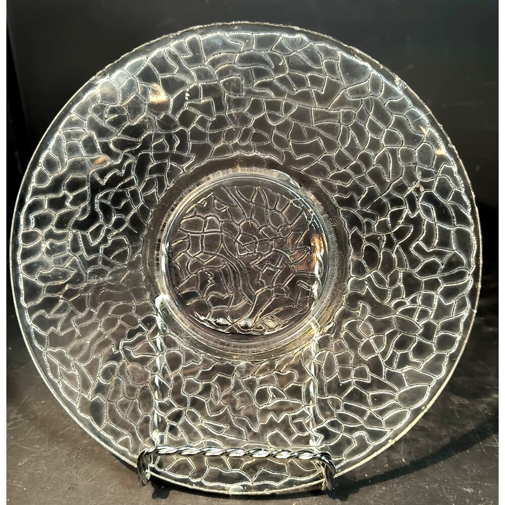 2055.  LE Smith By Cracky 7 Inch Plate Dessert Small Salad Crackle Design 1930s